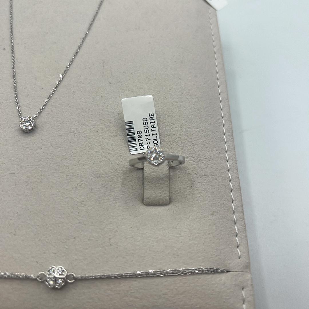 Flower Diamond Ring