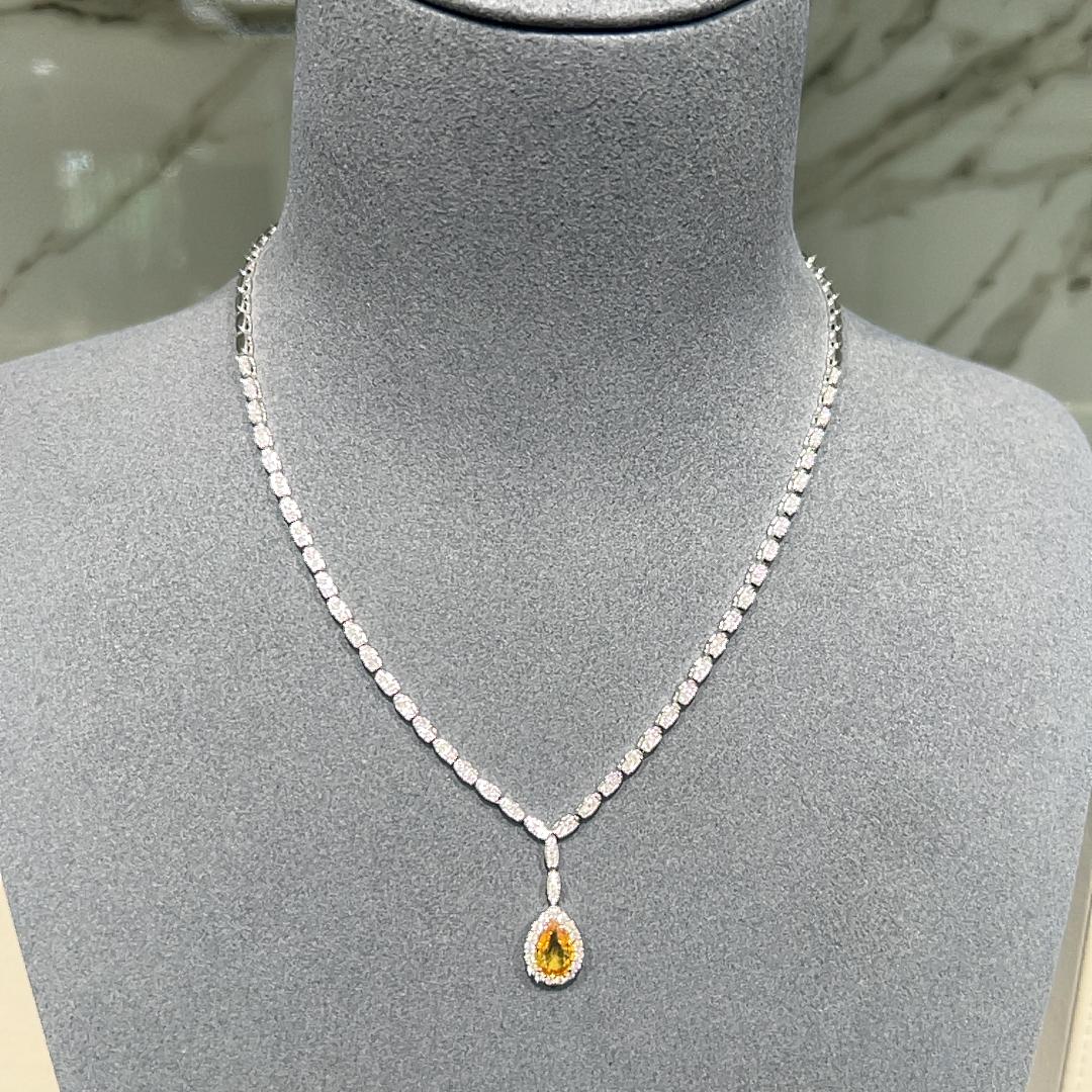 1.58 ct Yellow Sapphire Necklace